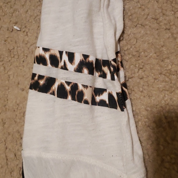 Victoria's Secret PINK Long Sleeve T-Shirt - Picture 5 of 6